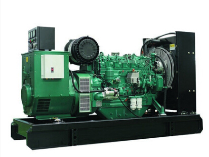 新市上柴200kw大型柴油二手发电机组